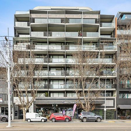 Complete Host Halo Apartments Melbourne Bagian luar foto
