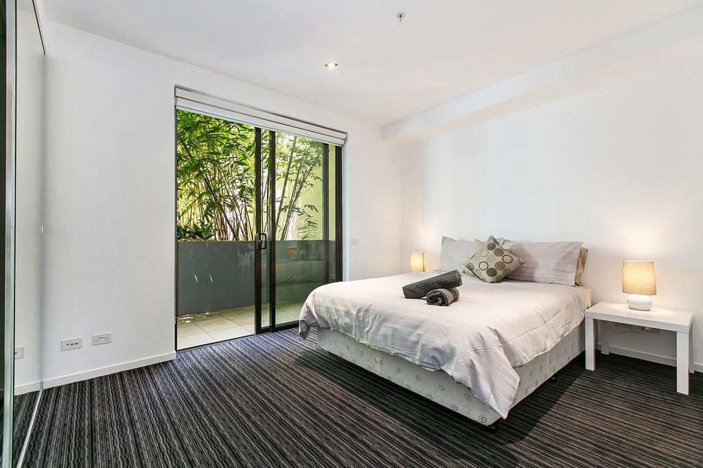 Complete Host Fitzroy St Apartments Melbourne Ruang foto